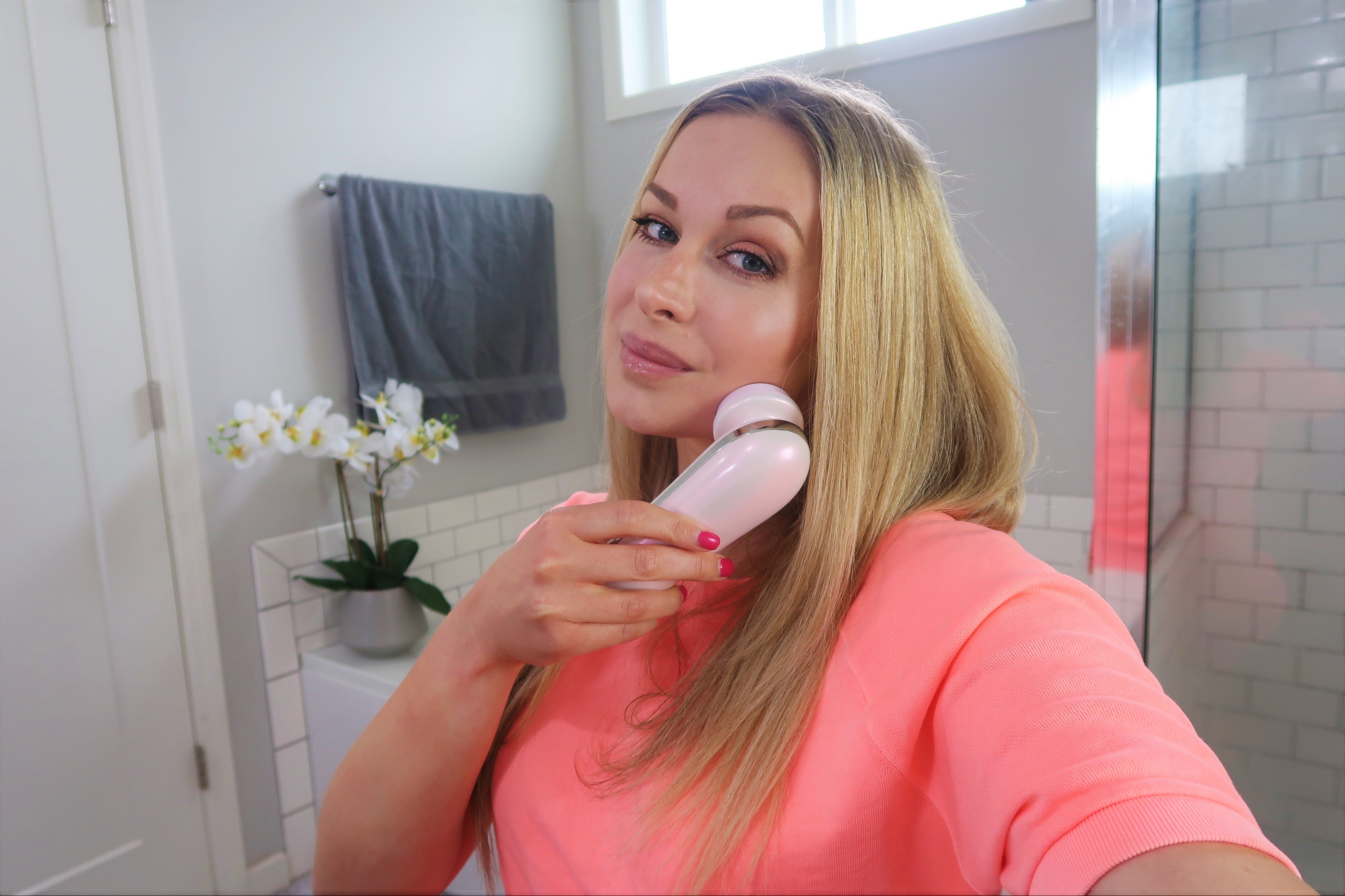 The Best Benefits of Microcurrent Muscle Stimulation: Part Two - EVENSKYN® The Best Benefits of Microcurrent Muscle Stimulation: Part Two - EVENSKYN®