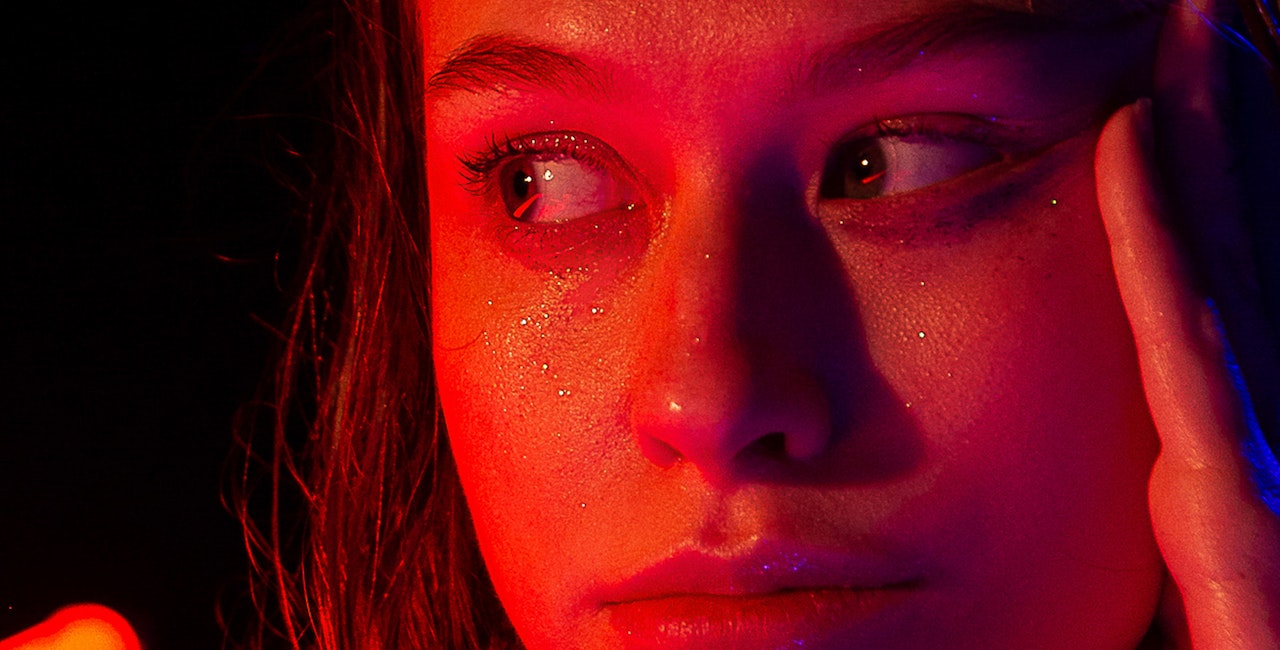 The Role of Heat Shock Proteins in Skin Health: Implications for Red Light Therapy - EVENSKYN® The Role of Heat Shock Proteins in Skin Health: Implications for Red Light Therapy - EVENSKYN®