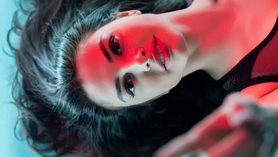 Shedding Light on At-Home Red Light Therapy: A Pathway to Rejuvenated Skin - EVENSKYN® Shedding Light on At-Home Red Light Therapy: A Pathway to Rejuvenated Skin - EVENSKYN®