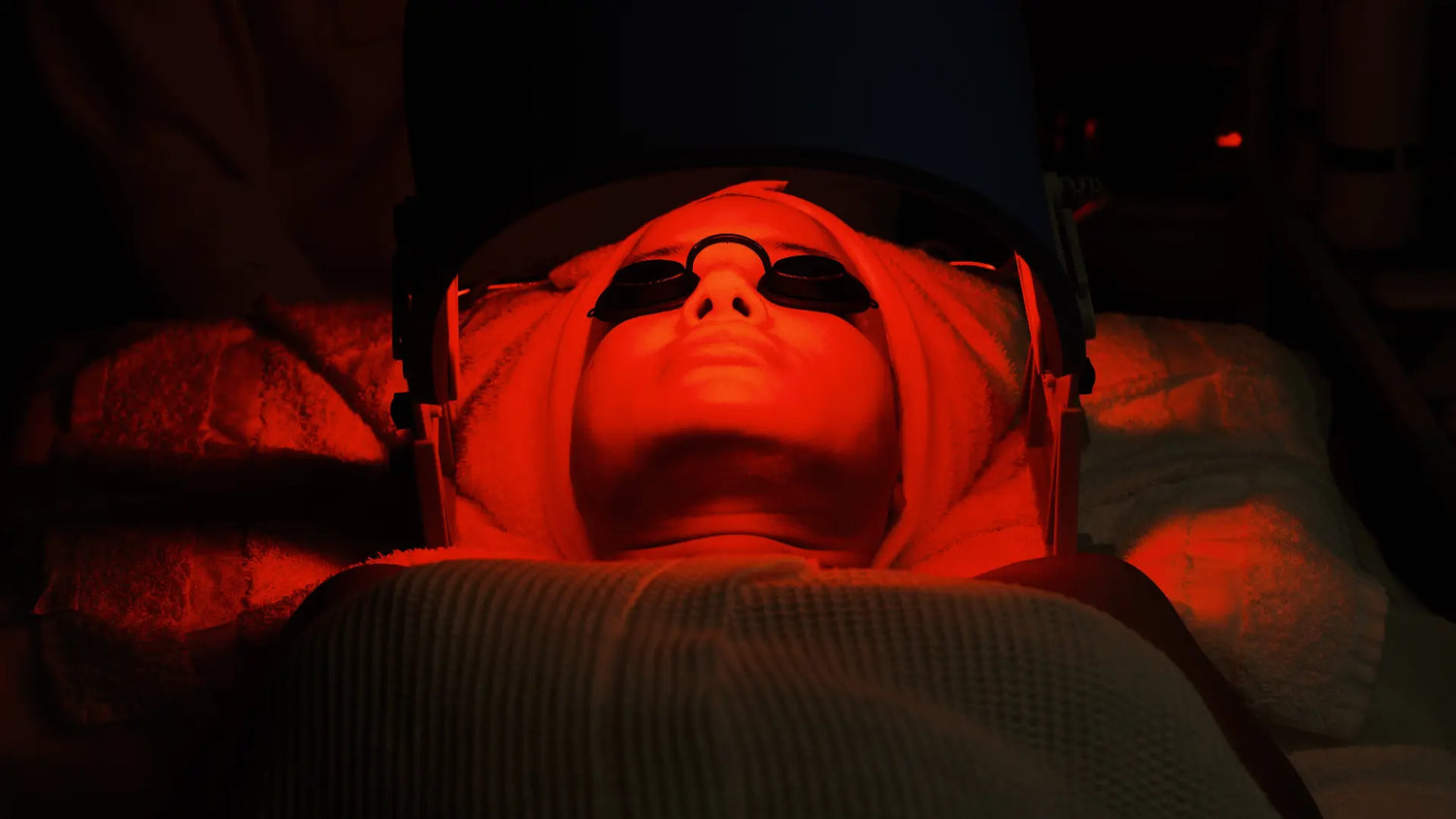 Red Light Therapy Helps Combat Skin Inflammation