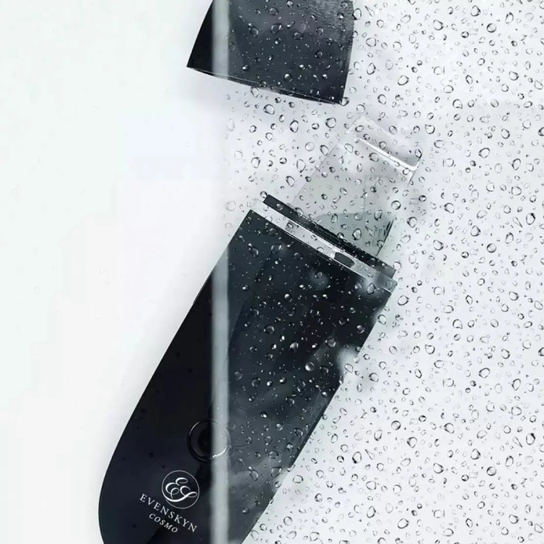 EvenSkyn® Cosmo: Ultrasonic Facial Cleanser & Scrubber EvenSkyn® EvenSkyn® Cosmo: Ultrasonic Facial Cleanser & Scrubber EvenSkyn®
