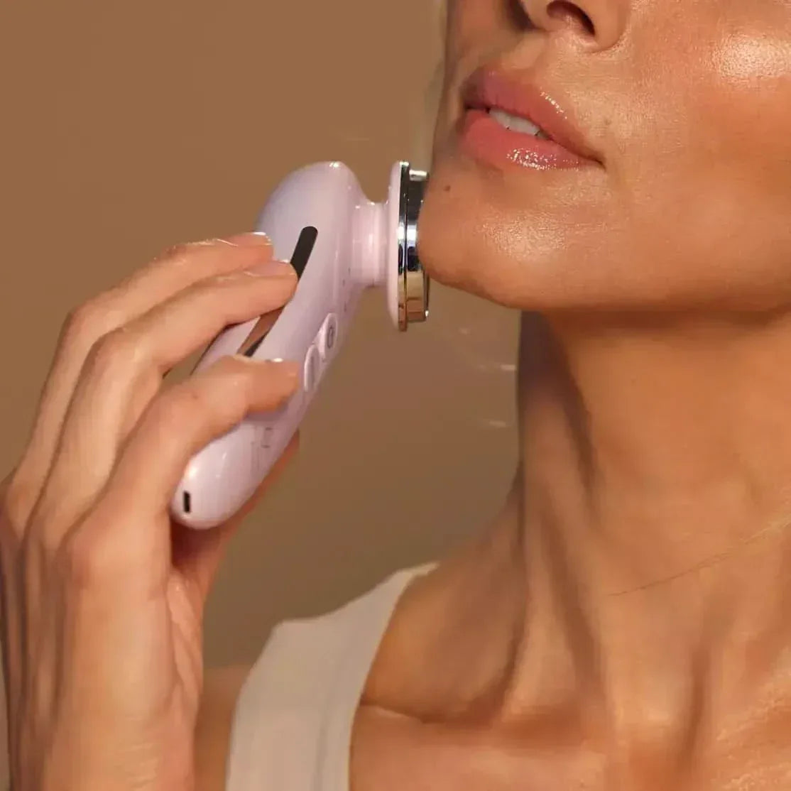 EvenSkyn® Eclipse: Everyday Skin Toning & Maintenance Handset - EVENSKYN® EvenSkyn® Eclipse: Everyday Skin Toning & Maintenance Handset - EVENSKYN®