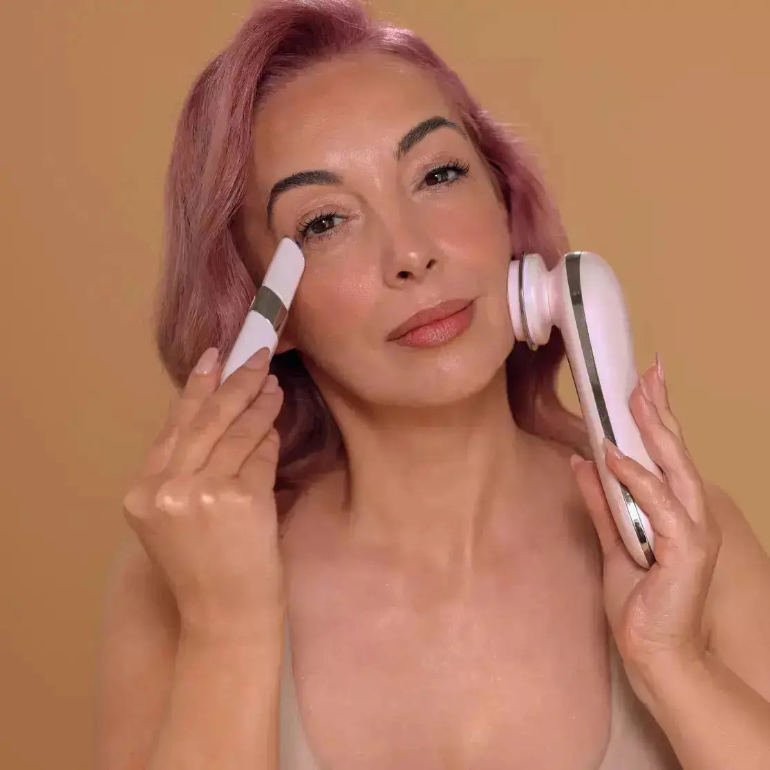 Lumo⁺ + Venus: Comprehensive Anti-Aging Solution for Face and Eyes EvenSkyn® Beauty Solutions Lumo⁺ + Venus: Comprehensive Anti-Aging Solution for Face and Eyes EvenSkyn® Beauty Solutions