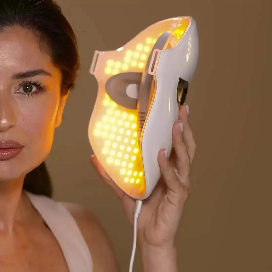 EvenSkyn® Mirage: Professional LED Phototherapy Face Mask EvenSkyn® Beauty Solutions EvenSkyn® Mirage: Professional LED Phototherapy Face Mask EvenSkyn® Beauty Solutions