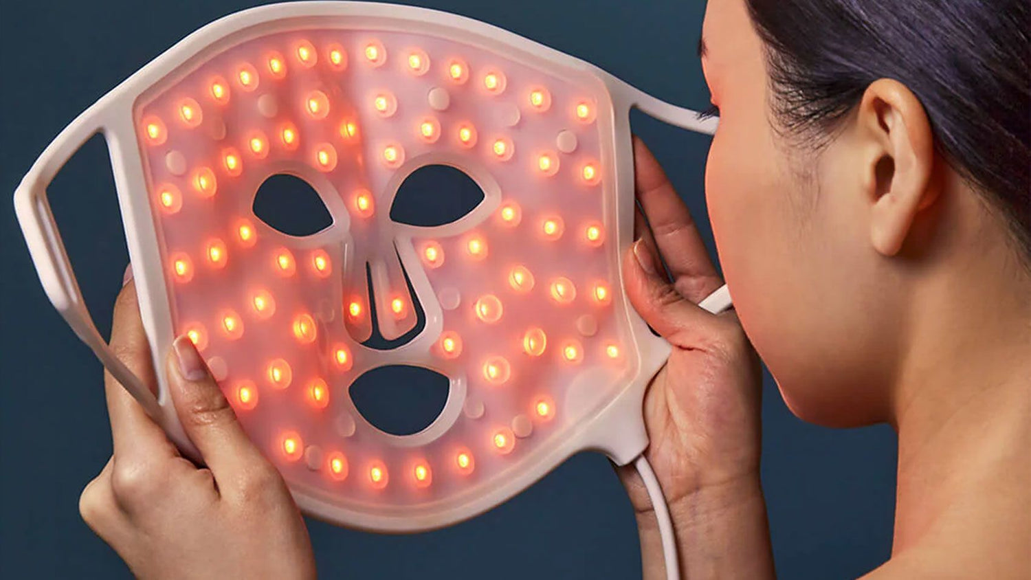 Molecular Signaling Pathways for skin tightening: Red Light Therapy