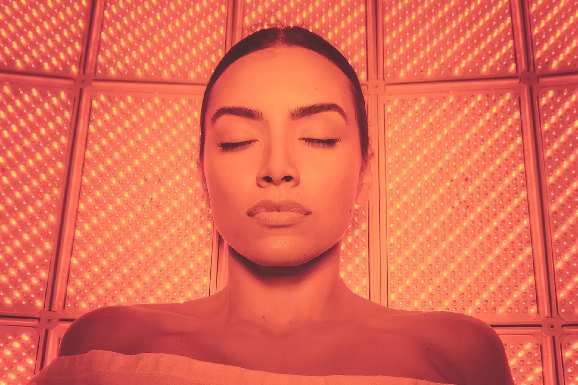 Red Light Therapy at Home: A Non-Invasive Approach to Addressing Skin Laxity
