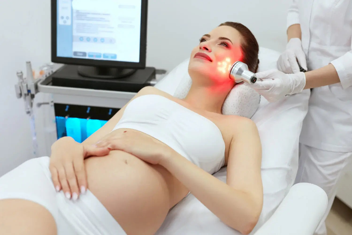 Pregnant Women Can Use Red Light Therapy 