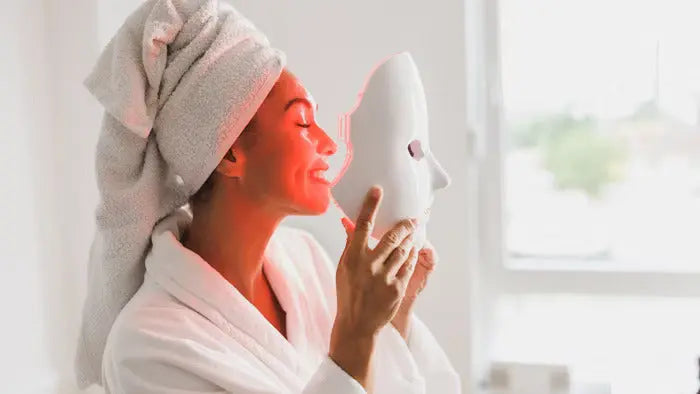 Red Light Therapy to Reduce Wrinkles Without Breaking the Bank - EVENSKYN® 